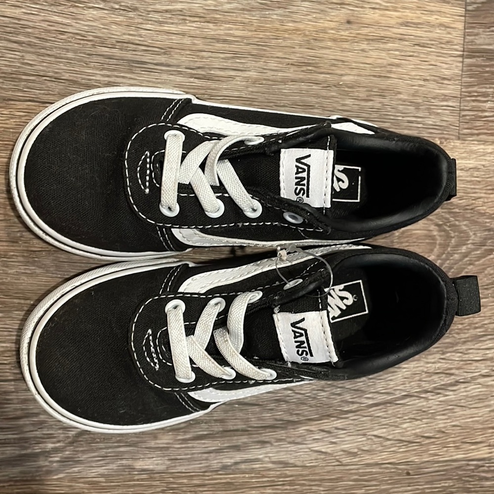 Black toddler Vans